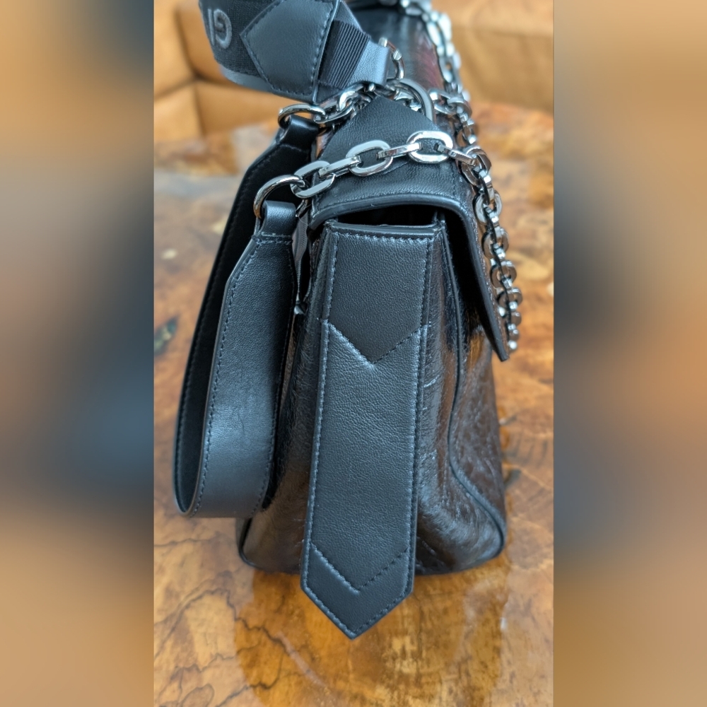 Givenchy Black Leather Medium Shoulder / Crossbody Bag with Chain & Strap - Picture 4 of 17